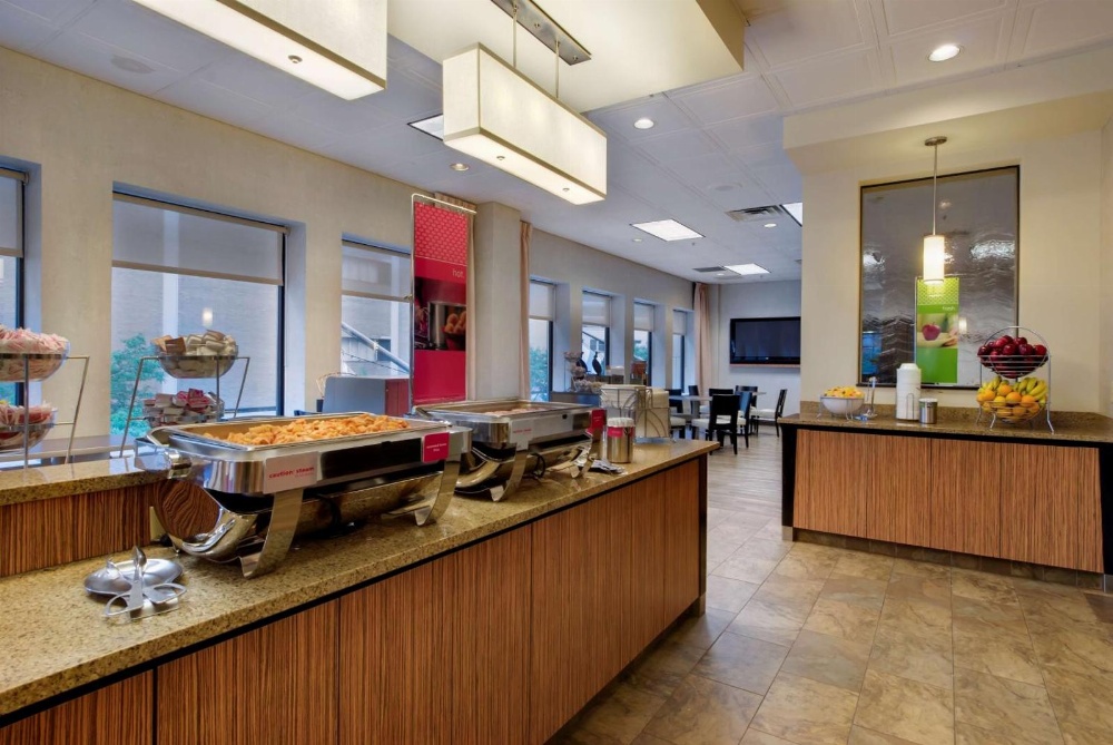 Hampton Inn By Hilton And Suites Downtown Chicago Main image